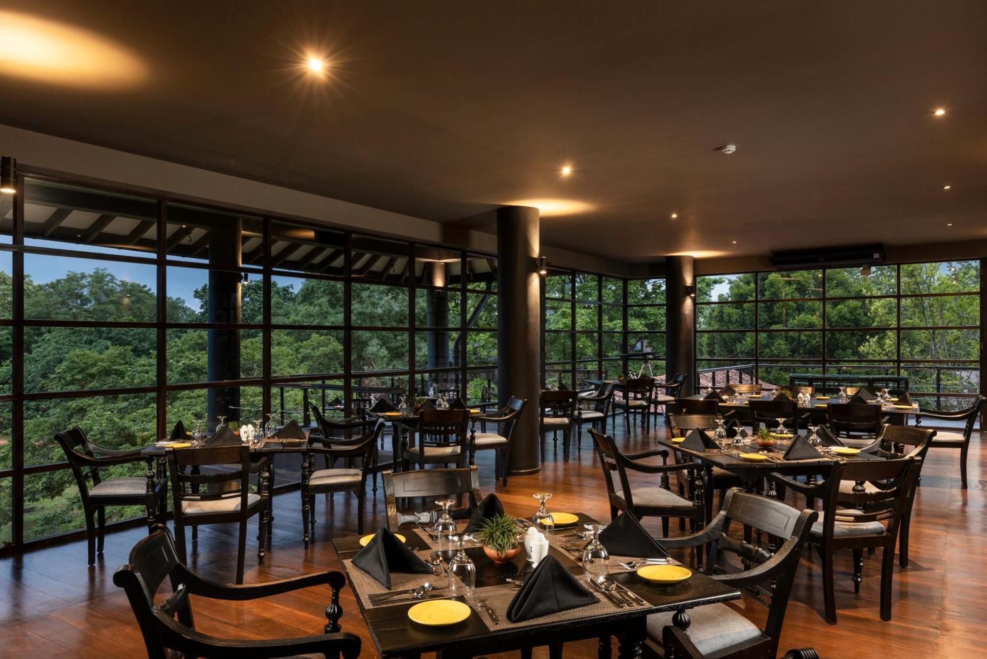 Ayugiri Ayurveda Wellness Resort Сигирия Экстерьер фото