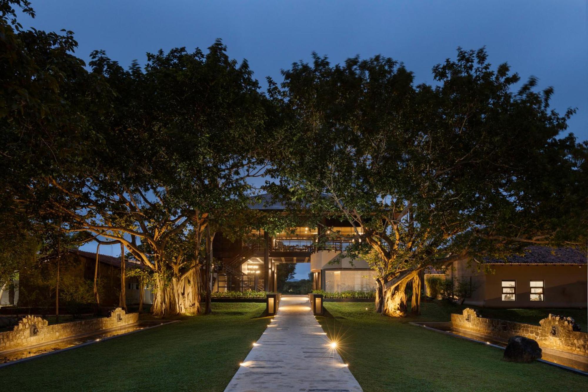 Ayugiri Ayurveda Wellness Resort Сигирия Экстерьер фото