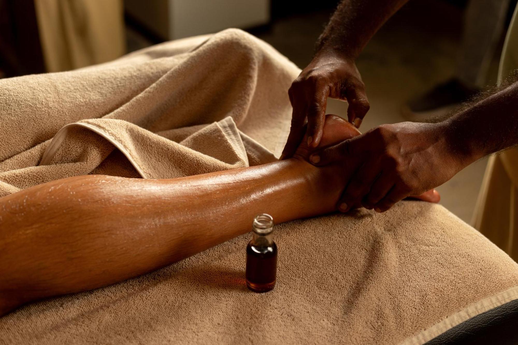 Ayugiri Ayurveda Wellness Resort Сигирия Экстерьер фото