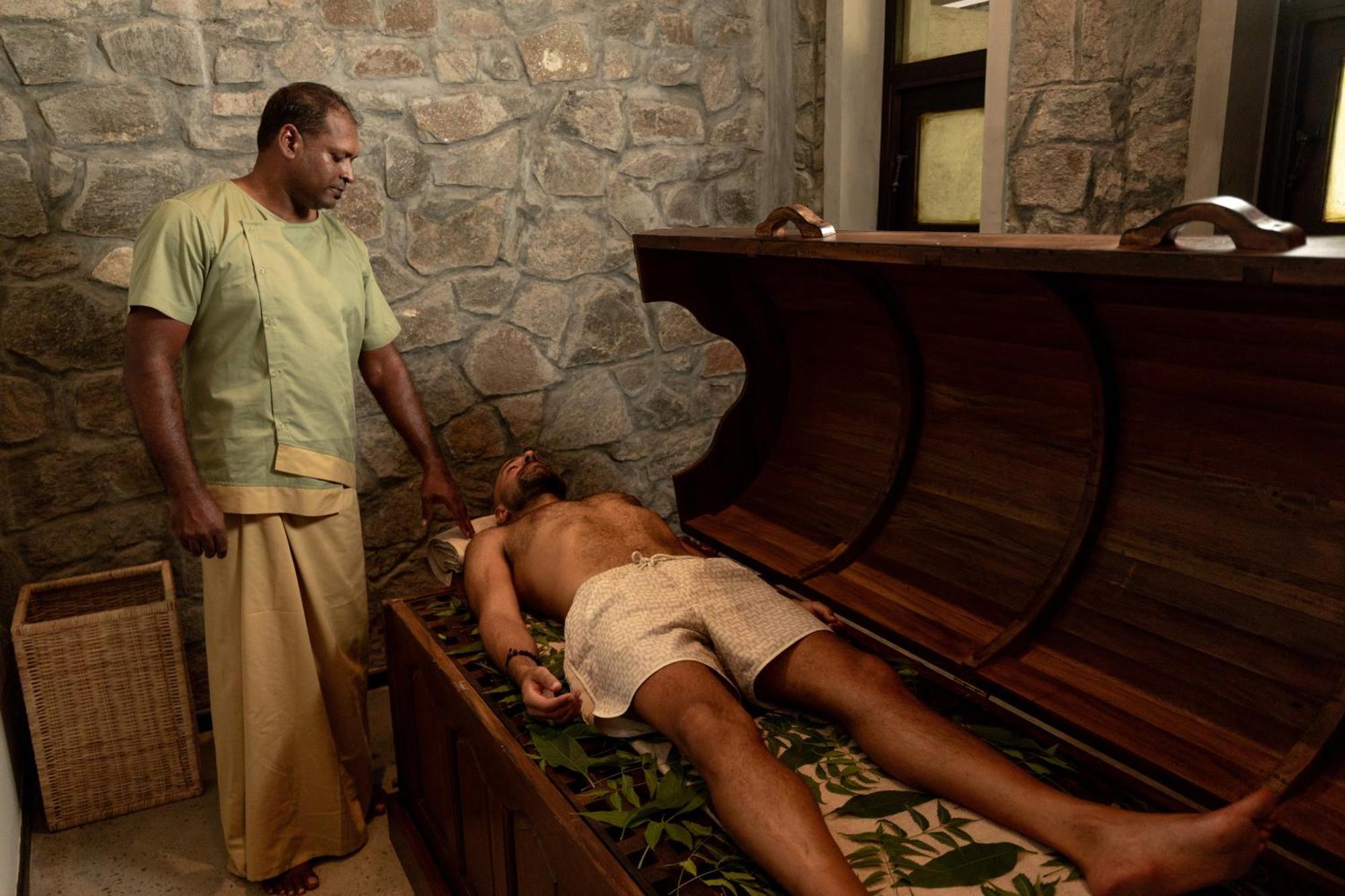 Ayugiri Ayurveda Wellness Resort Сигирия Экстерьер фото