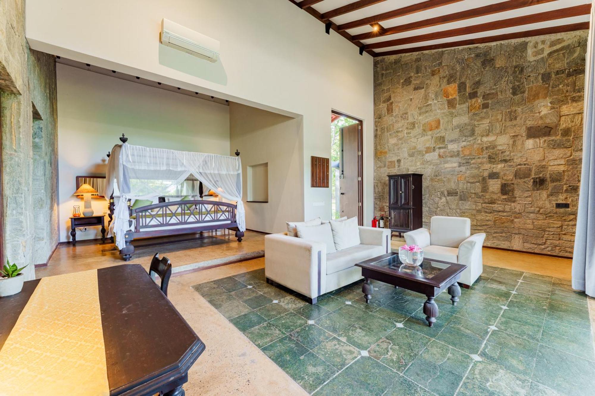 Ayugiri Ayurveda Wellness Resort Сигирия Экстерьер фото