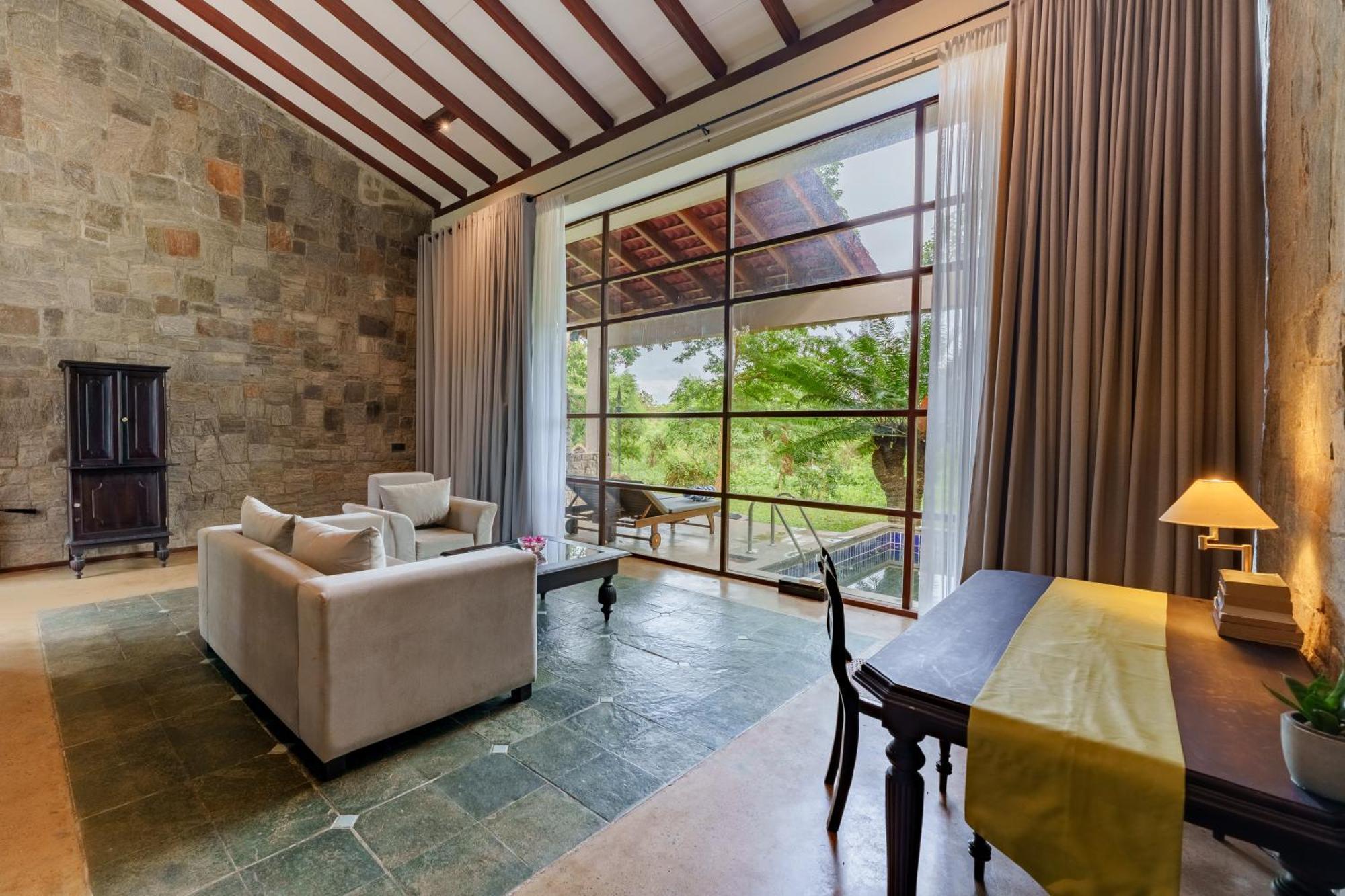 Ayugiri Ayurveda Wellness Resort Сигирия Экстерьер фото